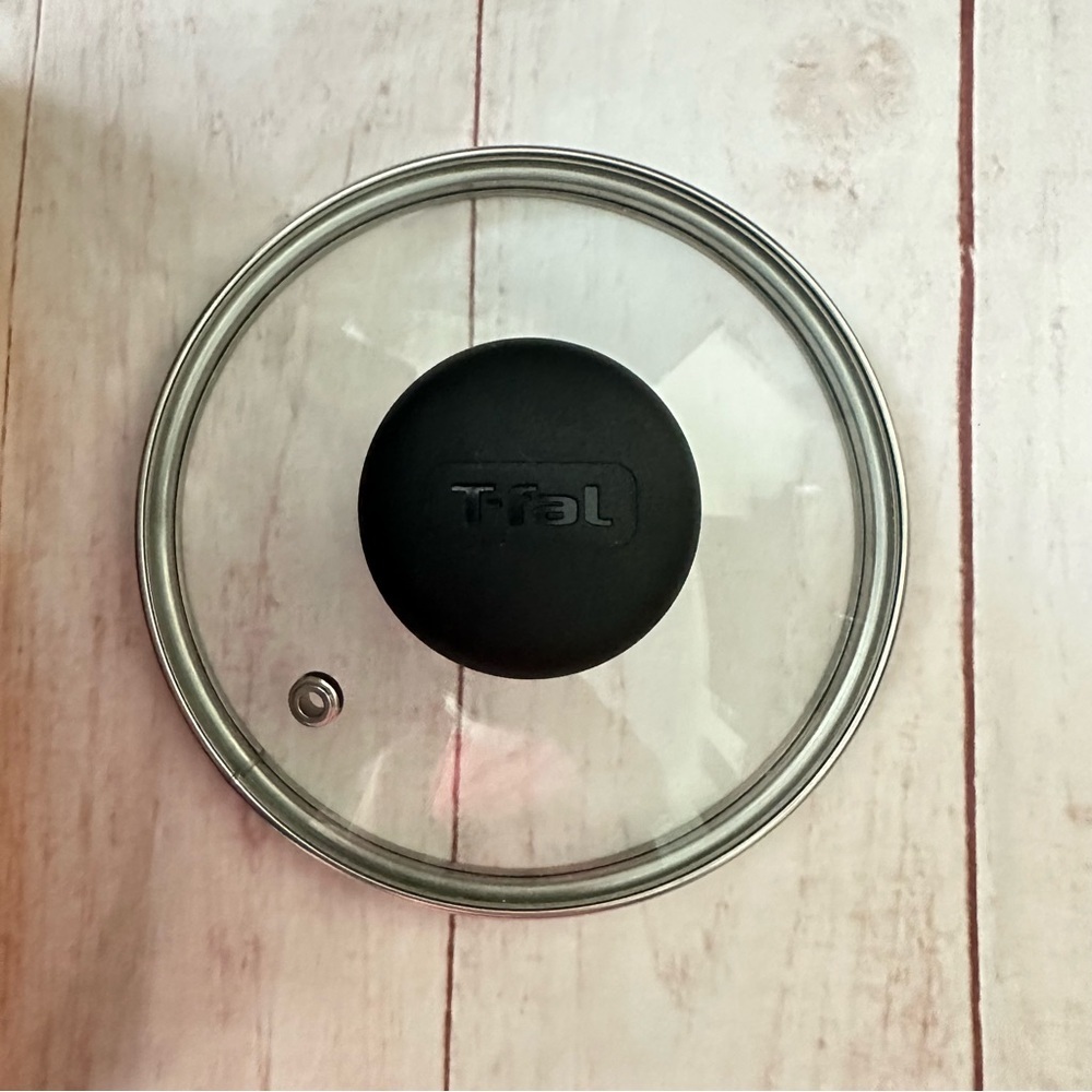 T-Fal Tempered Glass Lid With Vent - Inner Diameter 5.25” Reference # 70S-S2